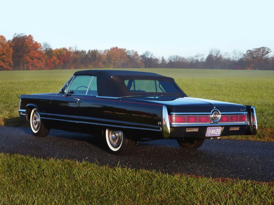  Imperial Crown Convertible (DY1-M) 1968 года  (фото 4 из 5)
